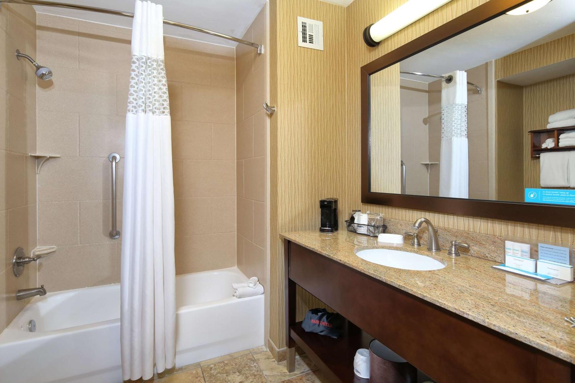 Hampton Inn & Suites Tucson Mall Екстериор снимка
